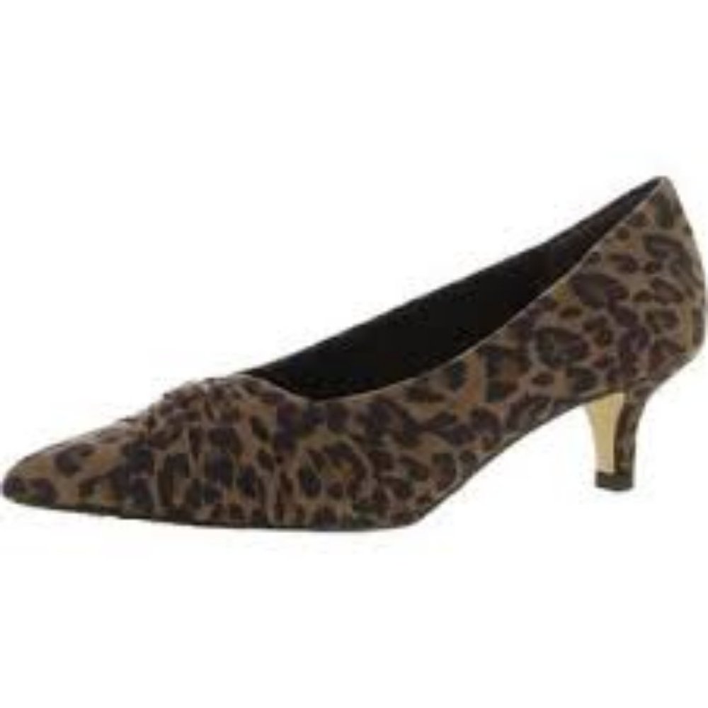 BELLA‎ VITA PETTIGREW SUEDE POINTED TOE KITTEN HEEL PUMPS LEOPARD 7 WW